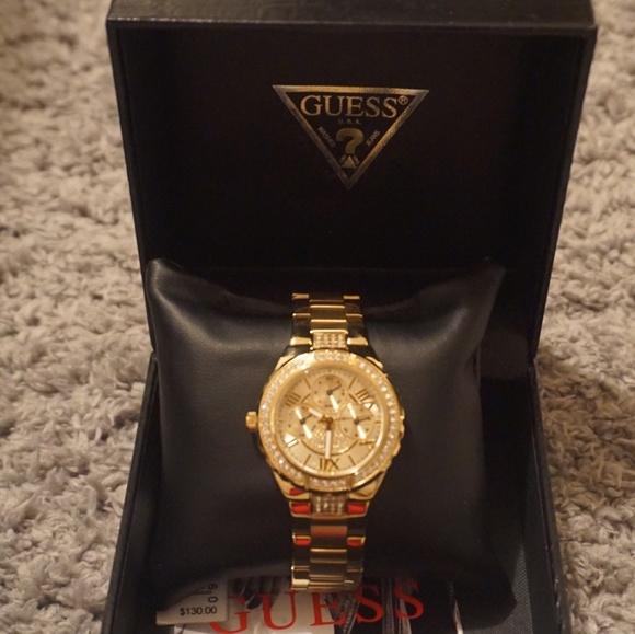 💎💎💎GOLD GUESS WATCH 💎💎💎💎 - Picture 3 of 3